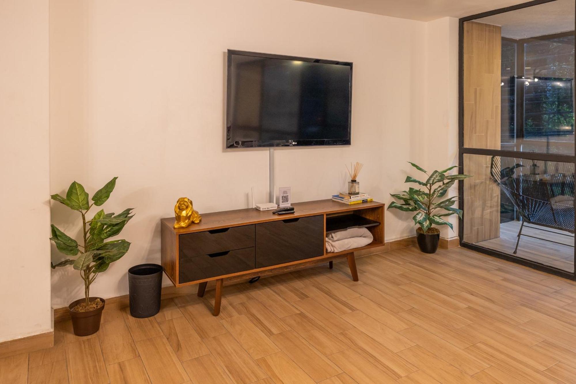 Posh Polanco Stay Tvs And Desks In Each Room Meksika Dış mekan fotoğraf